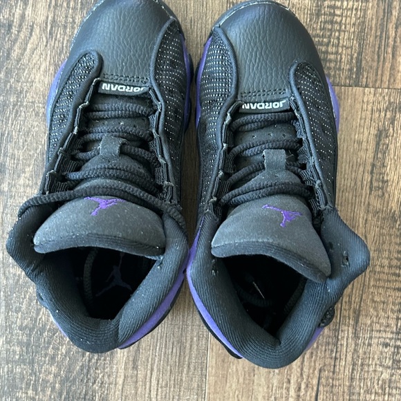 Little Kids’ Air Jordan Retro 13 Court Purple - Picture 8 of 13